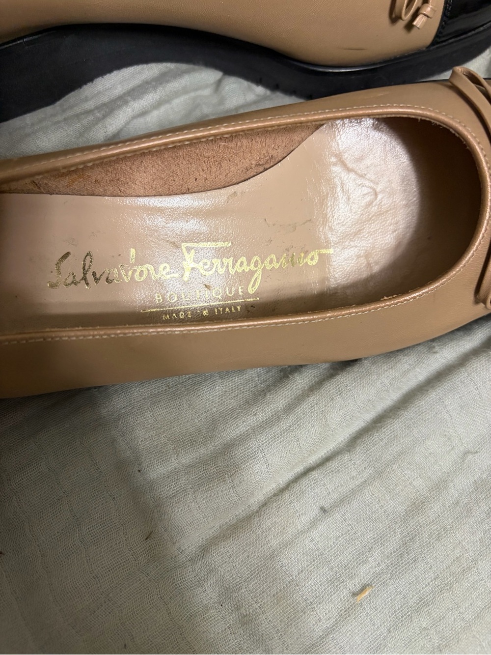 Salvatore Ferragamo Tan and Black Leather Cap-Toe Ballet Flats size 4.5 - Picture 8 of 10